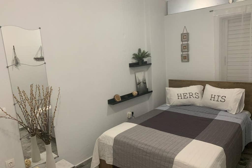 Beachfront Garden Apartment- Atlas Complex Λουτράκι Εξωτερικό φωτογραφία